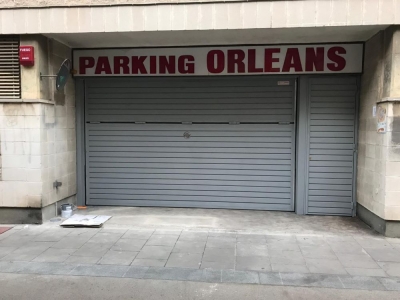 Puerta Basculante comunidad de vecinos