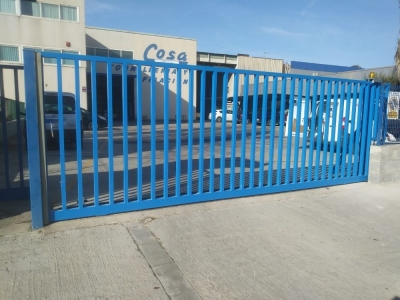 Porta Corredera nau industrial