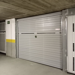 Porta Basculant per a particular