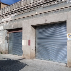 Portes enrotllables locals privats